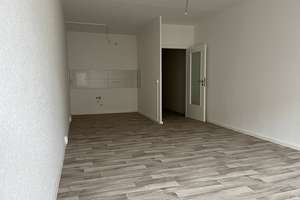 Klein aber fein - 1-Raumwohnung mit Aufzug und Balkon sucht neue Mieter – Ligusterweg 22, 99097 Wiesenhügel, Erfurt – Vorschaubild 3
