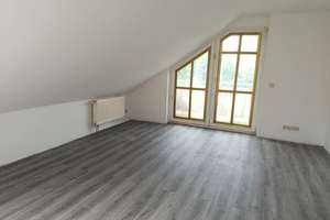 Wir sanieren für Sie | 2 Zi.-DG-Whg. mit  Balkon | ruhiges Wohnumfeld – Ernst-Guhr-Straße 7, 4319 Engelsdorf, Leipzig – Vorschaubild 4