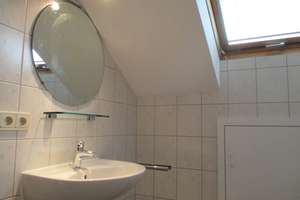 Attraktive 2-Zimmer-Wohnung  Dachgeschoß in Alt-Endenich – Röckumstraße 94, 53121 Endenich, Bonn – Vorschaubild 10