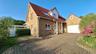 Einfamilienhaus in bevorzugter Wohnlage in Heide (Nähe WKK)