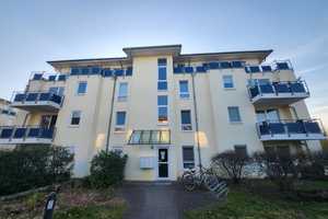Zw. Friedrich-Engels- und Dietzgenstr./Helle, ruhige Wohnung in gepfl. Anlage/Guter Grundriss – Kirchstr. 65 a, 13158 Berlin – Vorschaubild 1