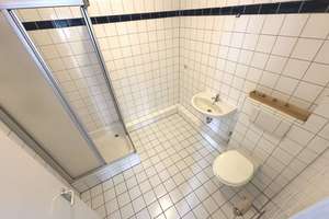 Offene Bes. Mi. 19.8.26 um 18:45: Schöne & zentrale 2 Zi.-Altbauwohnung mit Holzdielen – Talstr. 22, 20359 Sankt Pauli, Hamburg – Vorschaubild 4