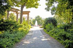 Property thumbnail 8