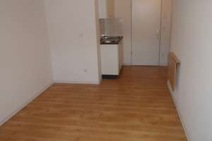***1 ZKDB,  renoviert, 1 Zimmer 626,38€ inkl. Internet**nur RWTH und FH Studenten** – Roermonder Str. 101, 52072 Ponttor, Aachen – Vorschaubild 2