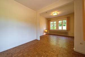 Charmantes Wohnhaus im Landhausstil mit zwei Garagen im Grünen – Die vollständige Adresse der Immobilie erhältst du vom Anbieter., 26129 Bloherfelde, Oldenburg (Oldenburg) – Vorschaubild 11