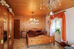 Gestalten Sie Ihr Zuhause: Einfamilienhaus mit weitläufigem Garten n Grävenwiesbach-Heinzenberg  – Hochtaunuskreis – Vorschaubild 3