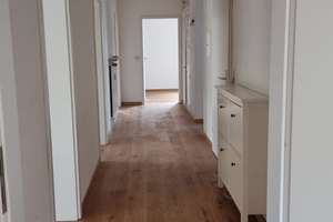 Zuhause mit viel Platz in Rennertshofen – Hauptstraße 20, 86643 Rennertshofen – Vorschaubild 4