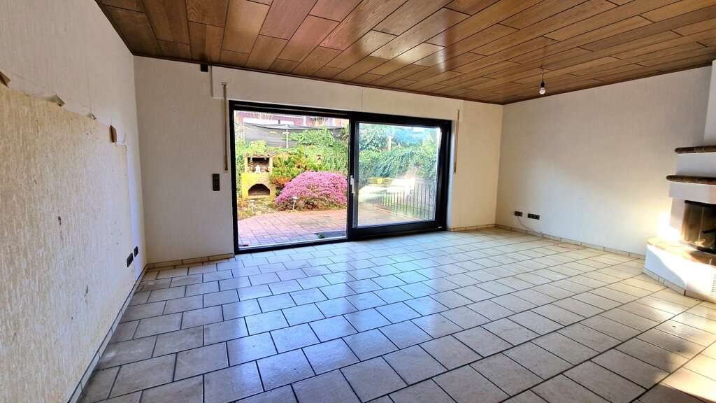 Immobilie in Geilenkirchen - Immendorf!
Modernisierungsbedürftiges Einfamilienhaus in bevorzugter Wohnlage - Bild 4