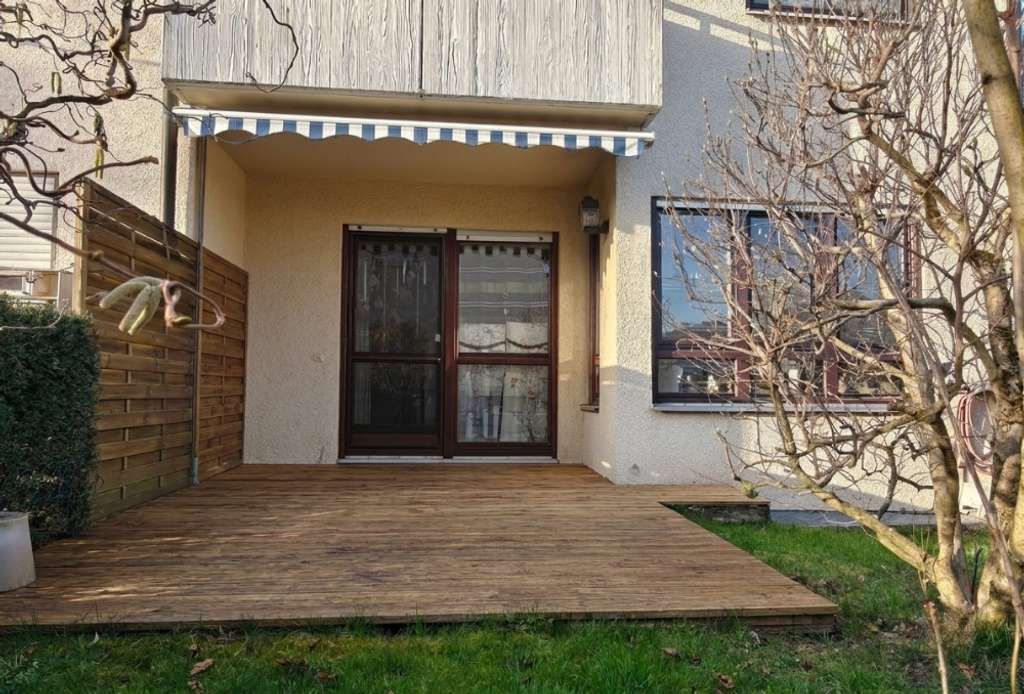 Immobilie in Winterbach - Wohnkomfort mit Potenzial: Vermietete Doppelhaushälfte mit Terrasse & Garage - Bild 3