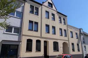 SG-Merscheid - Attraktive 2-Zimmer-Dachgeschosswohnung im 3.OG in ruhiger Lage!