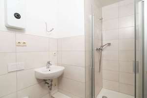 Direkt vom Eigentümer: Provisionsfreie 90m²-Stilwohnung im gepflegten Hochparterre! – August-Bebel-Straße 1B, 18055 Stadtmitte, Rostock – Vorschaubild 14