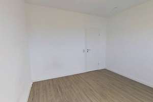 Großzügige 3-Zimmer-Wohnung mit Küche in Rostock – Hundsburgallee 8, 18106 Schmarl, Rostock – Vorschaubild 8