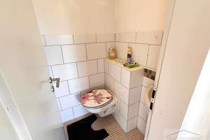""attraktive Drei-Zimmer-Wohnung mit Blick im beliebten Stadtteil Frankfurt/Preungesheim" – Die vollständige Adresse der Immobilie erhältst du vom Anbieter., 60435 Eckenheim, Frankfurt am Main – Vorschaubild 13