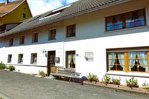 RESERVIERT - Historisches Reihenmittelhaus mit vielfältigen Nutzungsmöglichkeiten in Dorflage – Waldshut (Kreis) – Vorschaubild 2