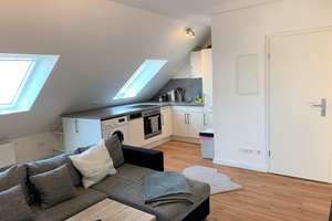 Endetage - 2-Zimmer-Wohnung in St. Lorenz Nord – Segebergstraße 27, 23554 Sankt Lorenz Nord, Lübeck – Vorschaubild 2