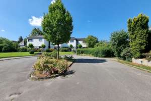 erstklassig geschnittene 3-4 Zimmer-Wohnung (Split-Level) mit eigener Gartenfläche in Sackgassenlage – Die vollständige Adresse der Immobilie erhältst du vom Anbieter., 22399 Poppenbüttel, Hamburg – Vorschaubild 12