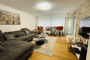 Modernes Wohnen nach Komplett-Renovierung -stillvolle 3,5-Zimmer-Wohnung mit Balkon, EBK und TG-St. – Die vollständige Adresse der Immobilie erhältst du vom Anbieter., 71334 Waiblingen – Vorschaubild 2