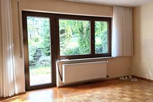 Reihenendhaus mit großem Garten, Garage in begehrter Wohnlage von Aalen – Die vollständige Adresse der Immobilie erhältst du vom Anbieter., 73431 südliche Bahnlinie, Aalen – Vorschaubild 9