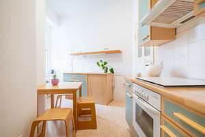⭐️ Stylischer Altbautraum in Charlottenburg - Charmante 2-Zi AB Whg mit EBK, Dielen & modernem Bad – Die vollständige Adresse der Immobilie erhältst du vom Anbieter., 10589 Charlottenburg, Berlin – Vorschaubild 7