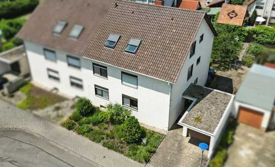 Vermietete Mehrfamiliendoppelhaushälfte mit drei Wohneinheiten – Ihr neues Kapitel beginnt hier