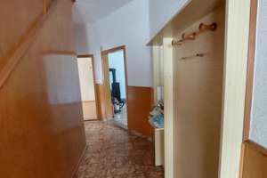 Großzügiges Zweifamilienhaus mit Nebengebäuden, Garage und Garten in ruhiger Ortsrandlage – Zur Eulenburg 5, 38723 Seesen – Vorschaubild 9