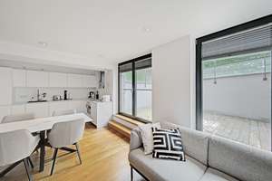 Krefeld-Verberg/Stadtwald! Exklusive Souterrain-Wohnung in moderner 4-Parteien-Architektenvilla – Die vollständige Adresse der Immobilie erhältst du vom Anbieter., 47802 Verberg, Krefeld – Vorschaubild 8
