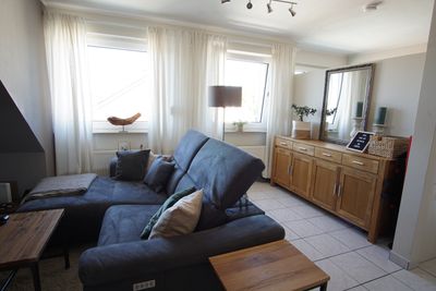 Helle Dachgeschosswohnung in guter Lage in Coe PKW-/Kellerstellplatz sofortige Eigennutzung möglich