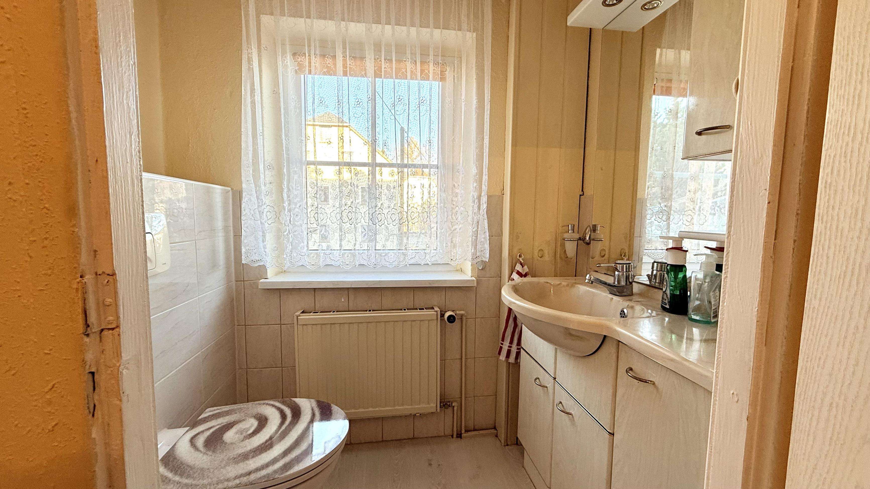 Immobilie in Marienberg - Solides Doppelhaus in ruhiger Lage - Bild 0