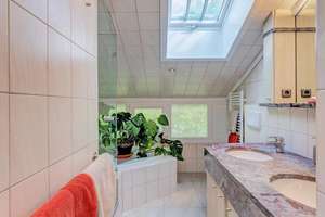 Möbliert: Architektonisches Loft – lichtdurchflutet und außergewöhnlich – Die vollständige Adresse der Immobilie erhältst du vom Anbieter., 81825 Gartenstadt Trudering, München – Vorschaubild 10