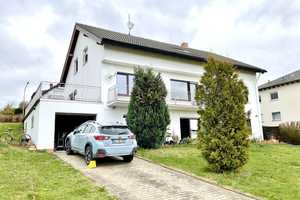 3-Familienhaus in ruhiger Lage  mit fantastischem Fernblick über die Täler und Wälder – Gießen (Kreis) – Vorschaubild 4