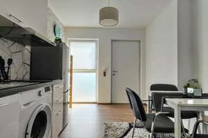 Großzügiges Reihenendhaus mit vermieteter Einliegerwohnung, Garten, Balkon und Kamin – Die vollständige Adresse der Immobilie erhältst du vom Anbieter., 47228 Hochemmerich, Duisburg – Vorschaubild 10