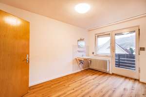 Großzügiges Mehrgenerationenhaus in sonniger Lage von Oberprechtal – Die vollständige Adresse der Immobilie erhältst du vom Anbieter., 79215 Elzach – Vorschaubild 10