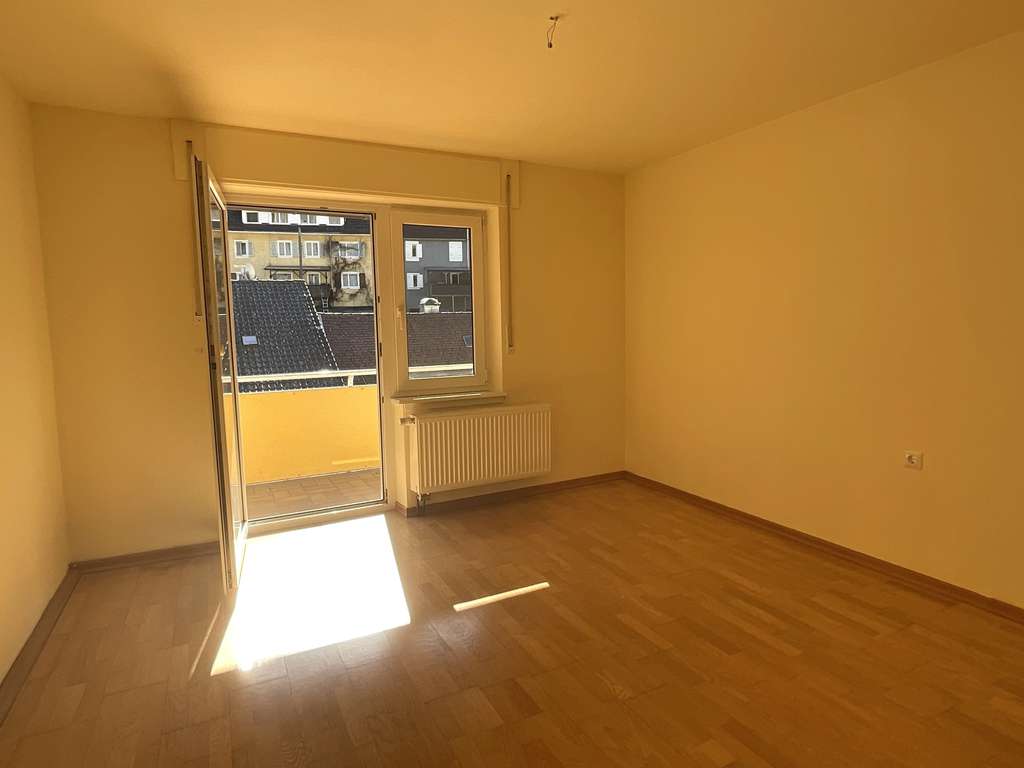 Immobilie in Triberg im Schwarzwald - Wohnen mit Potenzial – 3-Zimmer-Eigentumswohnung in zentraler Lage von Triberg! - Bild 4