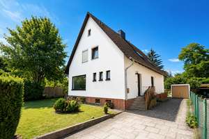 Modernisiertes Einfamilienhaus in ruhiger, familienfreundlicher Lage nahe dem Ölper See
