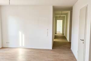 Familienfreundliche Etagenwohnung zur Miete mit Balkon in Hamburg Rahlstedt - Wentzel Dr. – Berner Straße 29, 22145 Rahlstedt, Hamburg – Vorschaubild 2