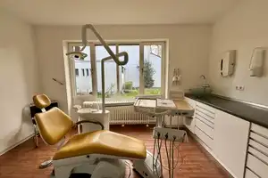 Große Villa mit Schwimmhalle zum Grundstückspreis in absoluter Bestlage von Röttgen! – Bonn – Vorschaubild 26