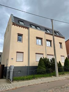 Große 4-Raum-Wohnung im Hochparterre direkt an der Elsteraue