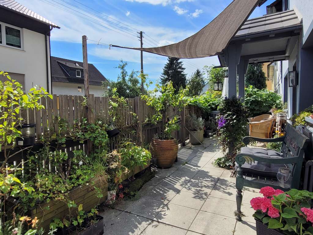 Immobilie in Eitorf - MANNELLA *Alt und neu harmonisch kombiniert* Stilsicher modernisiertes Haus für Individualisten - Bild 3