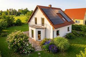 Einfamilienhaus in Niedrigenergiebauweise: Photovoltaik-Anlage, Brunnen, Wallbox – Die vollständige Adresse der Immobilie erhältst du vom Anbieter., 2625 Bautzen – Vorschaubild 3