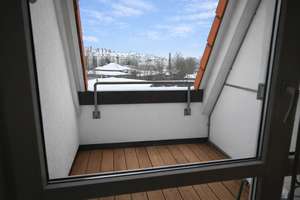 Charmante Dachgeschoss-Wohnung mit Loggia und Tiefgaragen-Stellplatz – Die vollständige Adresse der Immobilie erhältst du vom Anbieter., 4357 Mockau-Süd, Leipzig – Vorschaubild 7