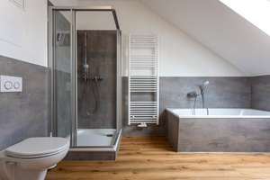 ***Reserviert*** Frisch Sanierte Dachgeschosswohnung mit Stellplatz in Erfurt-Süd – Wilhelm-Busch-Straße 75, 99099 Daberstedt, Erfurt – Vorschaubild 2