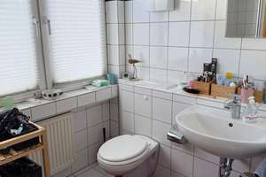 Koblenz-Metternich: Großzügige 2 ZKB-Wohnung mit Sonnenbalkon im Erdgeschoss in ruhiger Wohnlage – Die vollständige Adresse der Immobilie erhältst du vom Anbieter., 56072 Metternich, Koblenz – Vorschaubild 10