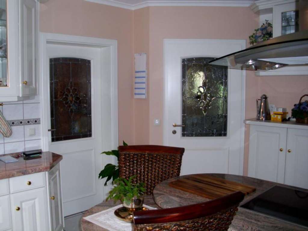 Immobilie in Delbrück - Dellbrück – Einfamilienhaus mit ca 200qm Wfl. auf zwei Etagen mit Garten, Teich & Doppelgarage - Bild 4