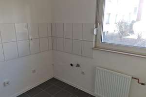 Renovierte 3-Zimmer-Wohnung im Erdgeschoss zu vermieten! 300 € Wunschgutschein* inklusive! – Bayreuther Straße 43, 47166 Bruckhausen, Duisburg – Vorschaubild 5