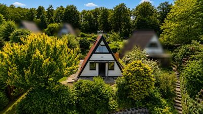 Charmantes Nurdachhaus mit Gartenidylle in Bad Wünnenberg-Fürstenberg