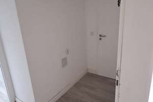 Helle 1-Zimmer Wohnung im EG in Köln Zollstock – Die vollständige Adresse der Immobilie erhältst du vom Anbieter., 50969 Zollstock, Köln – Vorschaubild 3