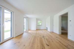 Sofort einziehen! Phantastische 3-Zimmer-Wohnung mit XXL-Garten im begehrten Waldperlach – Die vollständige Adresse der Immobilie erhältst du vom Anbieter., 81739 Waldperlach, München – Vorschaubild 4