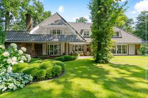 Bremen - Oberneuland | Mondäne Landhausvilla mit exklusiver Ausstattung auf traumhaftem Parkgrundstü – Die vollständige Adresse der Immobilie erhältst du vom Anbieter., 28355 Oberneuland, Bremen – Vorschaubild 16