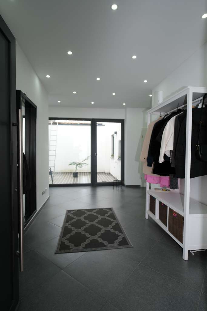 Immobilie in Dannstadt-Schauernheim - Exklusives Einfamilienhaus in Dannstadt-Schauernheim – auch als Zweifamilienhaus nutzbar - Bild 1