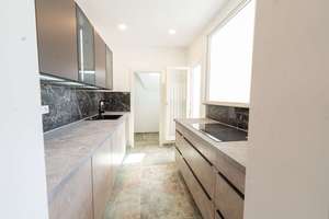 Maisonette-Charme  – sanierte, bezugsfreie 5-Zi-Altbauwohnung mit ausgebautem Speicher/Atelier – 79117 Oberwiehre, Freiburg im Breisgau – Vorschaubild 1